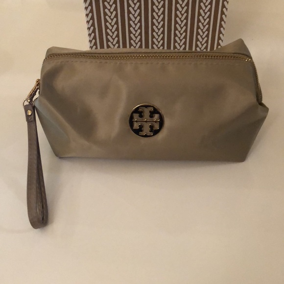 Tory Burch Handbags - Tory Burch Makeup Pouch